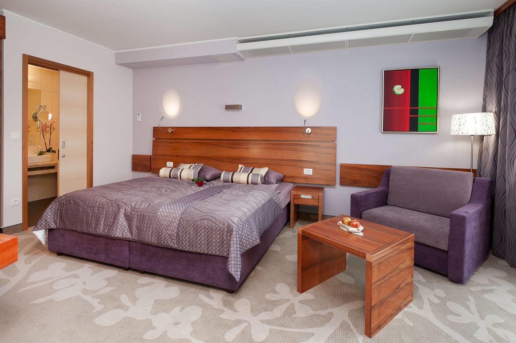 Terme Zrece - Hotel Atrij المظهر الخارجي الصورة